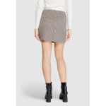 Only Faldas de chica... 2