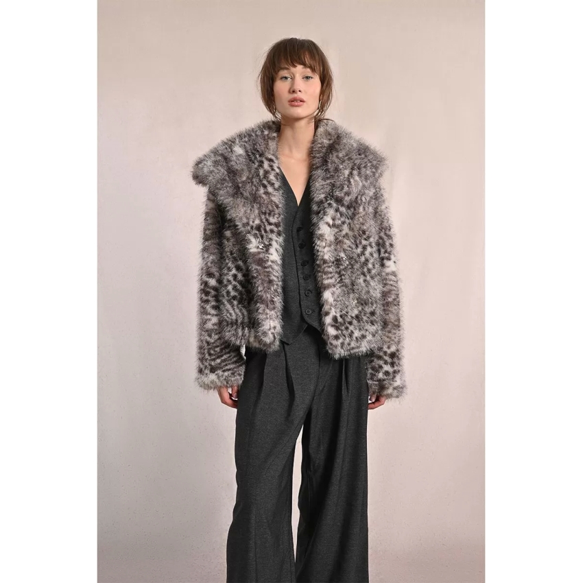 Molly Bracken Cazadodoras de chica HA110DH GRIS