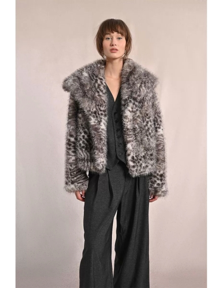 Molly Bracken Cazadodoras de chica HA110DH GRIS