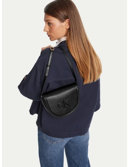 CALVIN KLEIN BOLSO LV04F3221G Negro