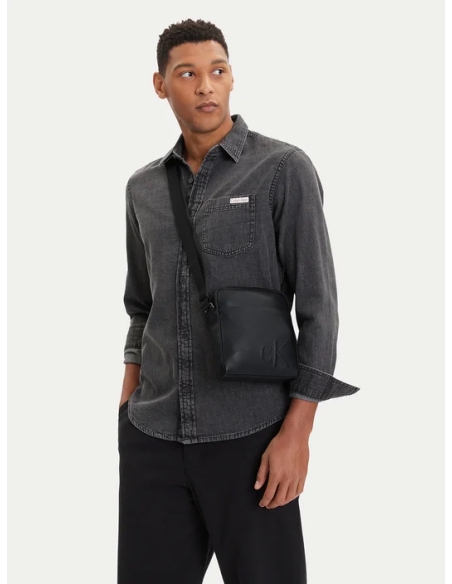 CALVIN KLEIN BOLSO LV04D3248G Negro