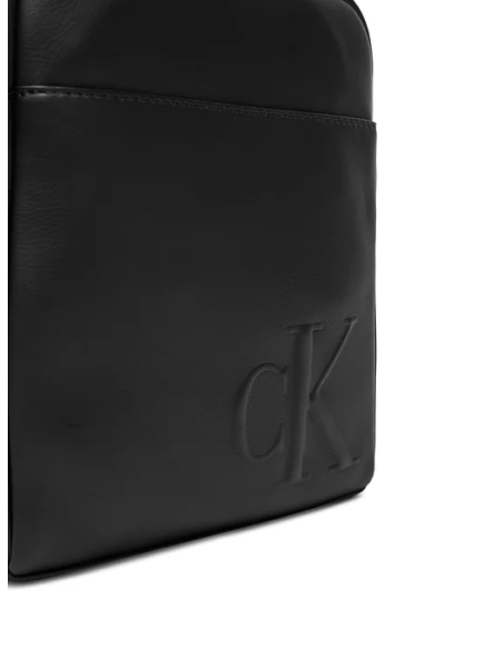 CALVIN KLEIN BOLSO LV04D3248G Negro