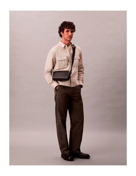 CALVIN KLEIN BOLSO LV04D3247G Negro