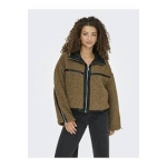 Only Cazadodoras de chica... 2